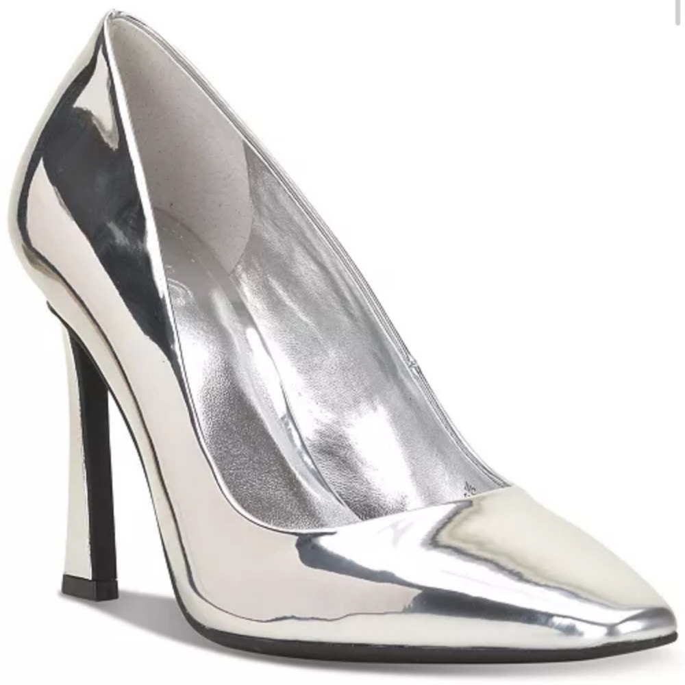 INC Oaklynn Pumps